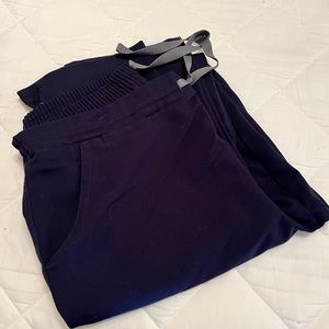 Figs Yola skinny scrub pant small tall navy blue